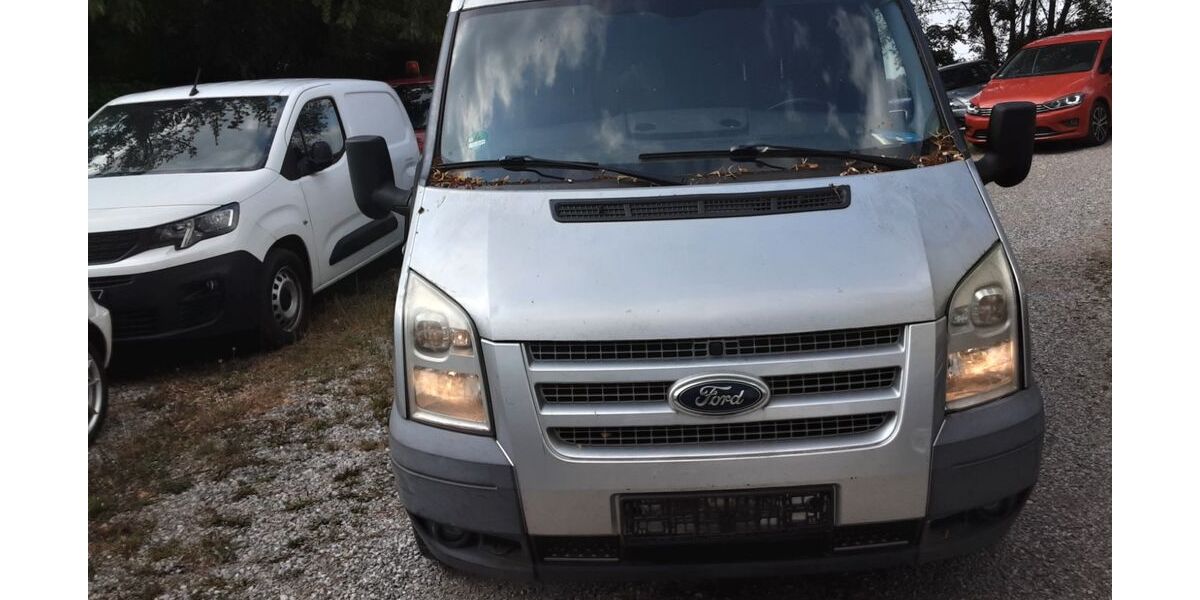 Ford Transit 122.632 km 2.000 &euro; Germering 82110