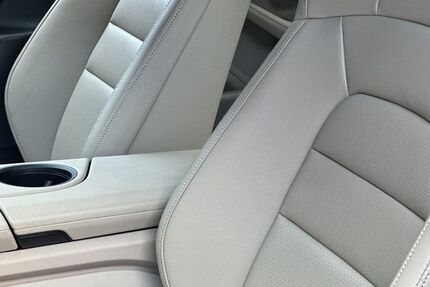 Porsche Taycan 20.100 km 74.790 € Frechen (bei Köln) 50226