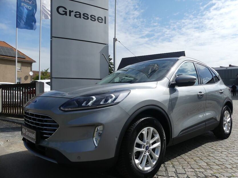 Ford Kuga 79.800 km 26.500 € Weinböhla 01689