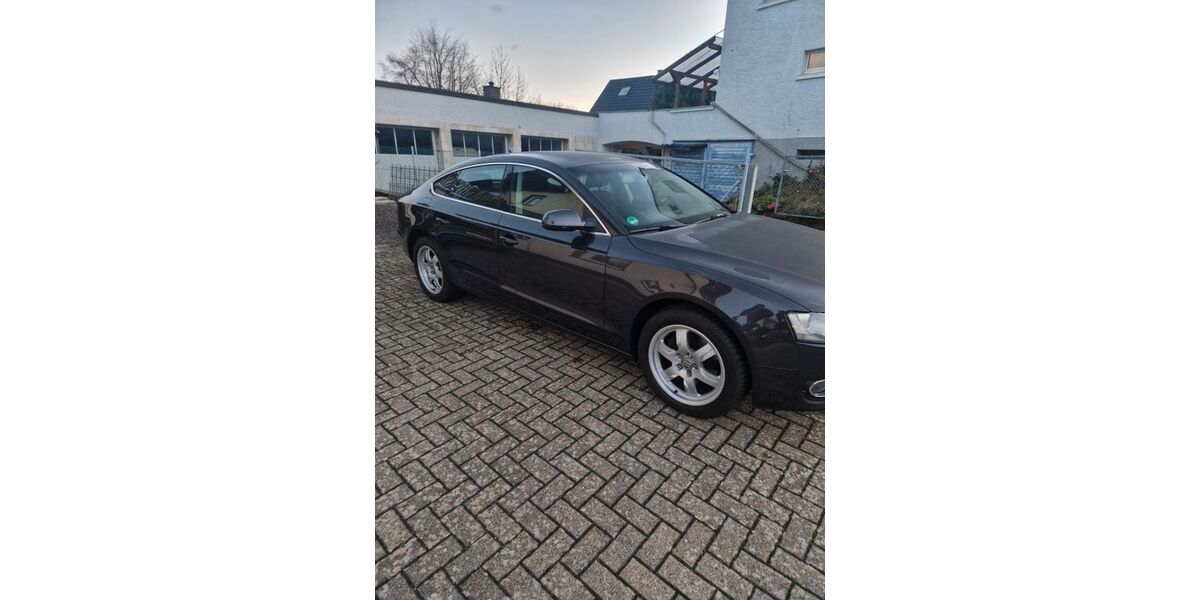 Audi A5 147.800 km 11.100 &euro; Karlsbad 76307