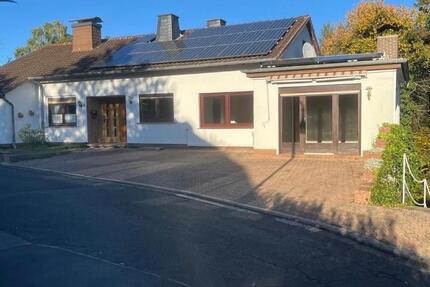 Haus Hessisch Lichtenau - 8 Zimmer, 128 m&sup2;, 215.000&euro; | Angebot:26048226
