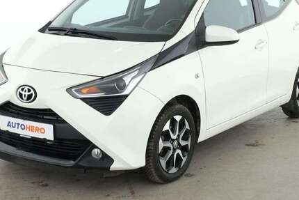Toyota Aygo 28.902 km 14.250 &euro; Köln 50739