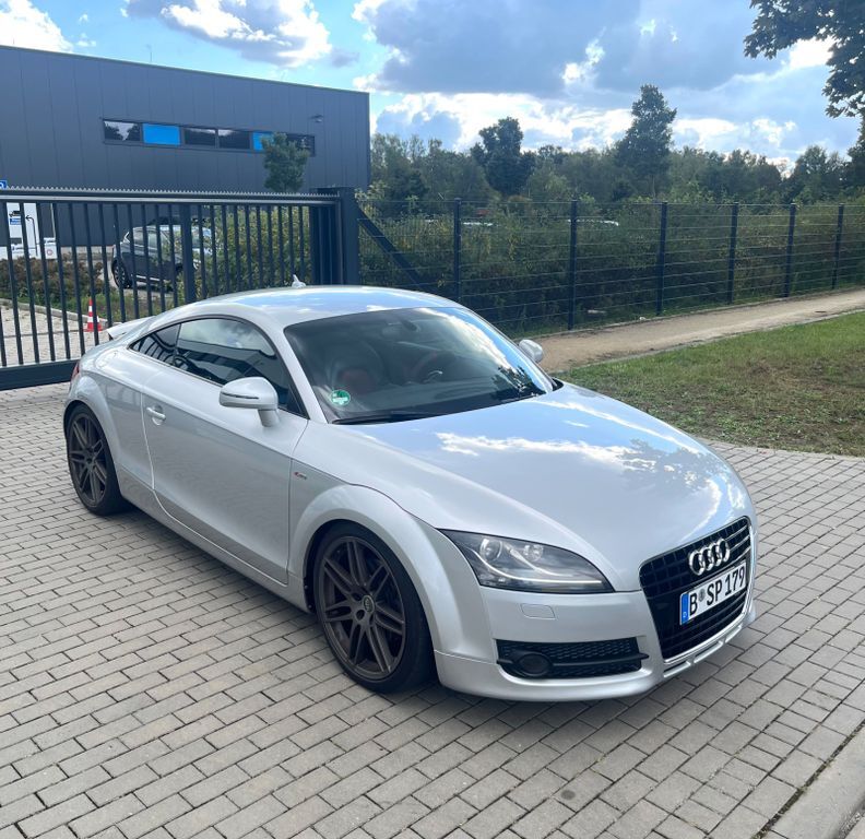 Audi TT 180.000 km 11.099 € Berlin 13503