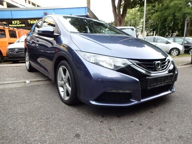 Honda Civic 131.516 km 6.900 € Essen 45276