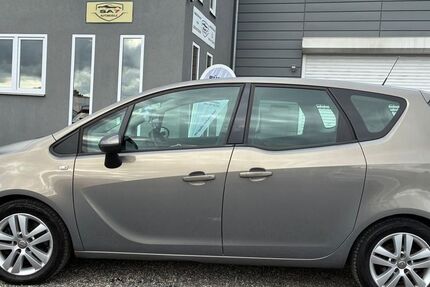 Opel Meriva 177.000 km 3.490 &euro; Euskirchen 53881