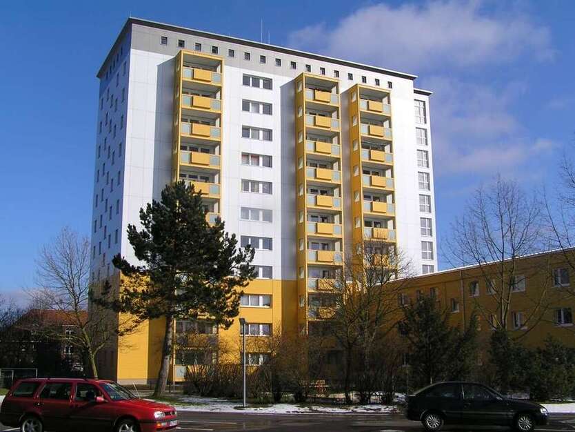 Wohnung zum Mieten in Lübeck 330 € 38.26 m²