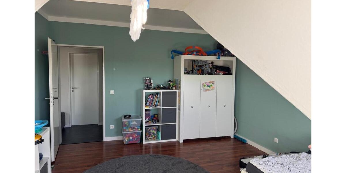 Dachgeschoßwohnung Wolfsburg Almke - 4 Zimmer, 120 m&sup2;, 315.000&euro; | Angebot:25124163