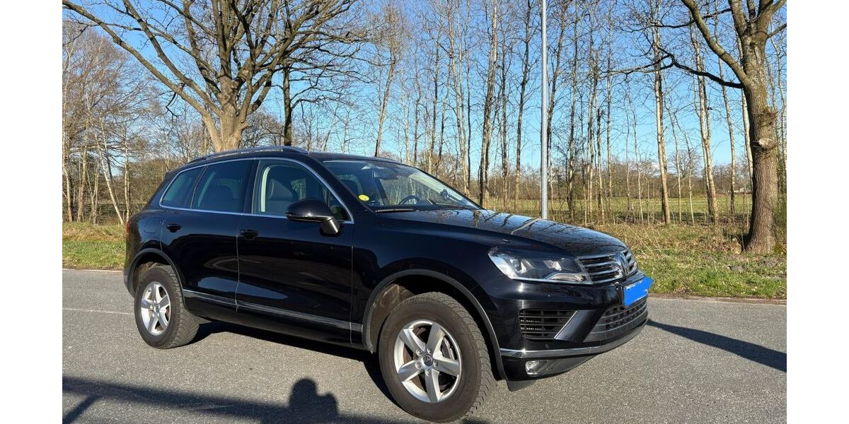 VW Touareg 152.000 km 22.399 &euro; Horst 25358