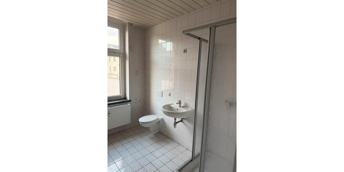 Mehrfamilienhaus, Wohnhaus Aue-Bad Schlema Bad Schlema - 18 Zimmer, 330 m&sup2;, 265.000&euro; | Angebot:27442905