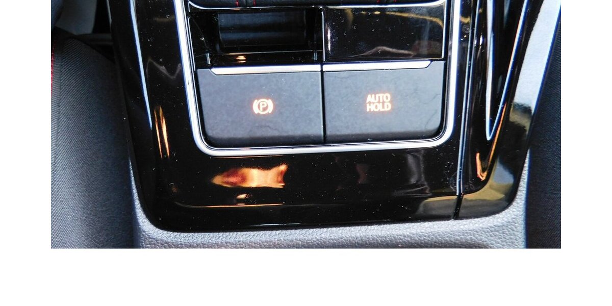 VW Golf 2.0 VIII GTI Performance TSI BMT Navi 38.200 km 23.990 &euro; Vordorf 38533