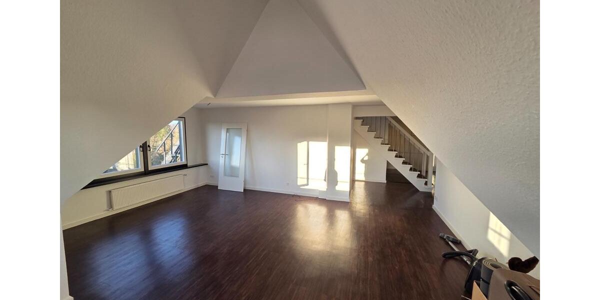 Maisonettenwohnung Nümbrecht - 3 Zimmer, 102 m&sup2;, 825&euro; | Angebot:24847618