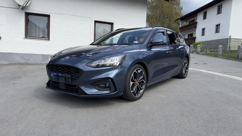 Ford Focus 133.000 km 13.500 &euro; Grafenau 94481