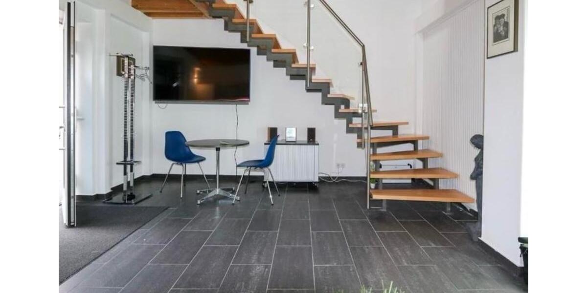 Einfamilienhaus Düsseldorf Stadtbezirk 8 - 2 Zimmer, 65 m&sup2;, 1.200&euro; | Angebot:24871455