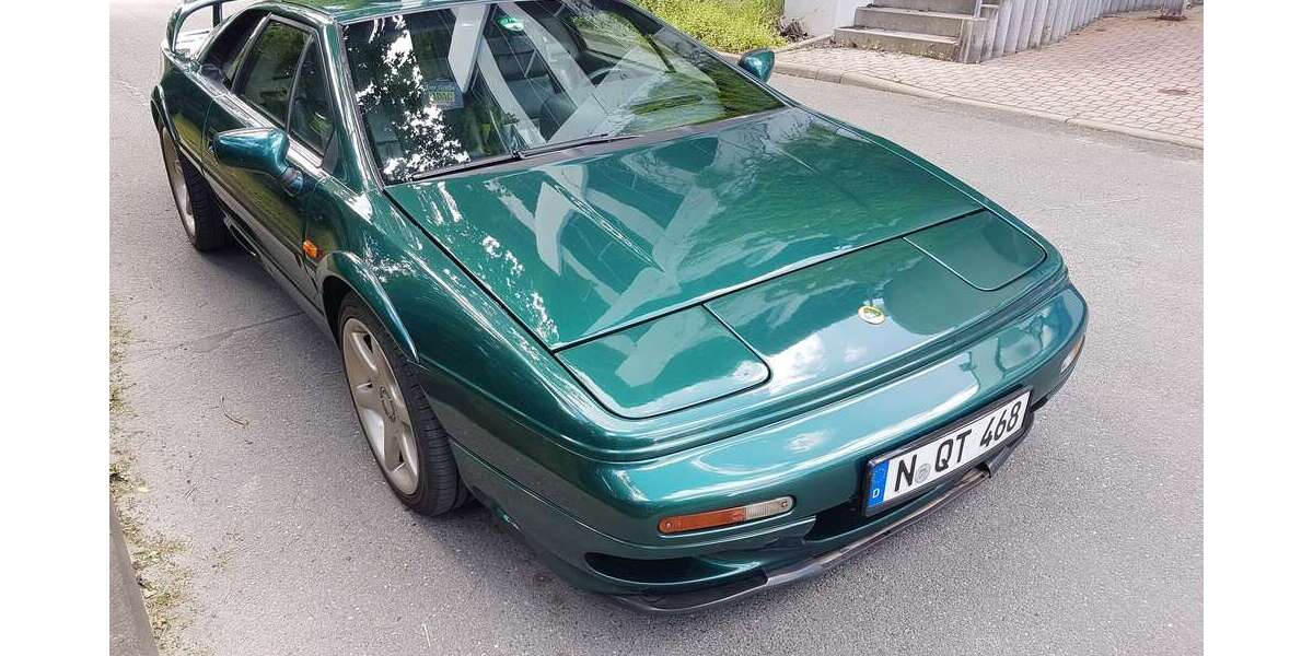 Lotus Esprit 97.100 km 49.900 &euro; Nürnberg 90449