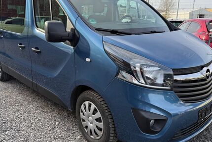Opel Vivaro 160.000 km 13.900 &euro; Halle 06132