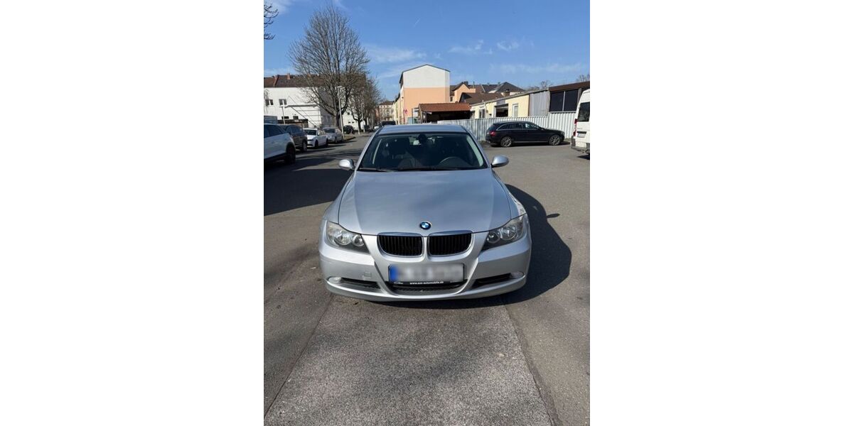 BMW 320 336.000 km 3.800 &euro; Schwandorf 92421