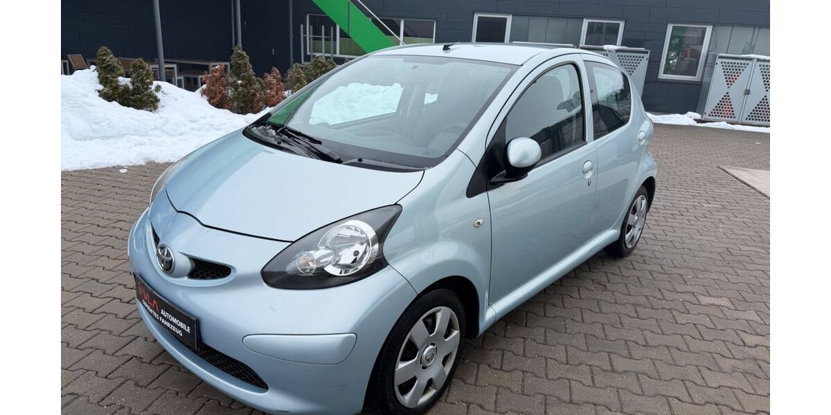Toyota Aygo (X) 192.587 km 2.490 &euro; Dietenhofen 90599