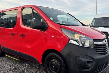 Opel Vivaro 174.000 km 12.488 &euro; Rheinbach 53359