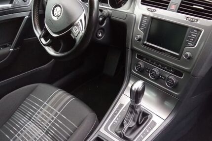 VW Golf 193.750 km 7.750 &euro; Dillenburg 35683