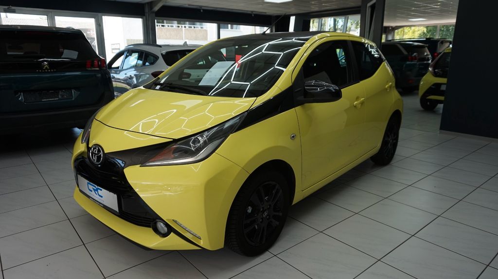 Toyota Aygo (X) 36.500 km 9.990 &euro; Ransbach-Baumbach 56235