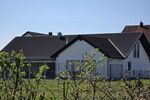 Wohn- und Geschäftshaus mit 2 Garagen und 3 Stellplätzen in 97502 Euerbach zwischen Schweinfurt und Würzburg (ID 10633) - Einfamilienhaus Euerbach Euerbach | Angebot:25521330