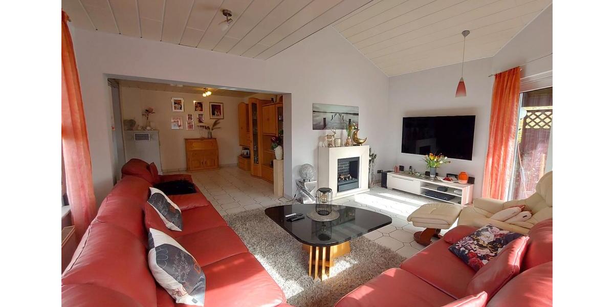 Einfamilienhaus Bad Berleburg - 5 Zimmer, 214 m&sup2;, 275.000&euro; | Angebot:26989357
