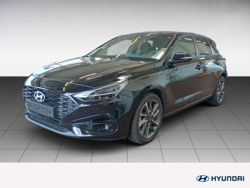 Hyundai i30 12.622 km 24.990 € Schiffweiler 66578