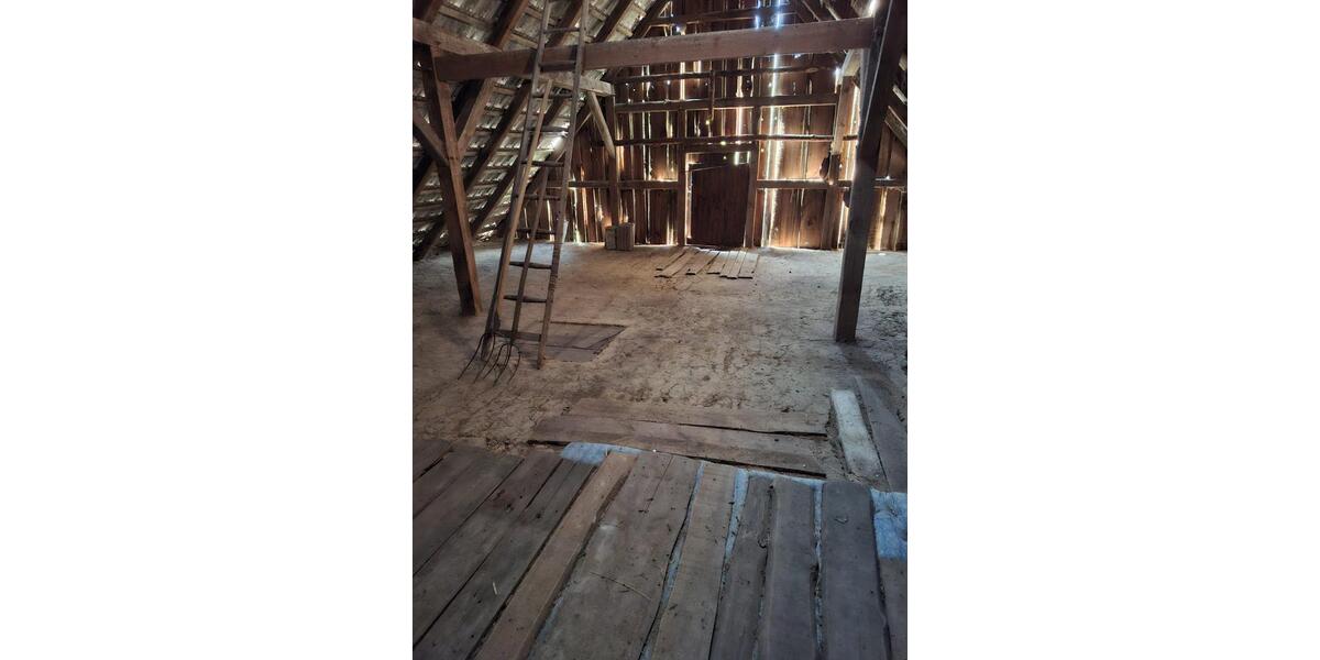 Einfamilienhaus mit Grundstück, Scheune in OSTPRIGNITZ-RUPPIN! 8 zimmer