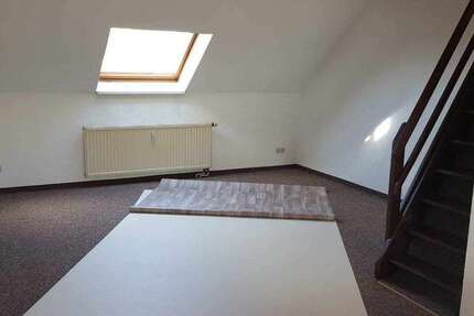 Wohnung zum Mieten in Werdau 505 € 88 m² 5 zimmer