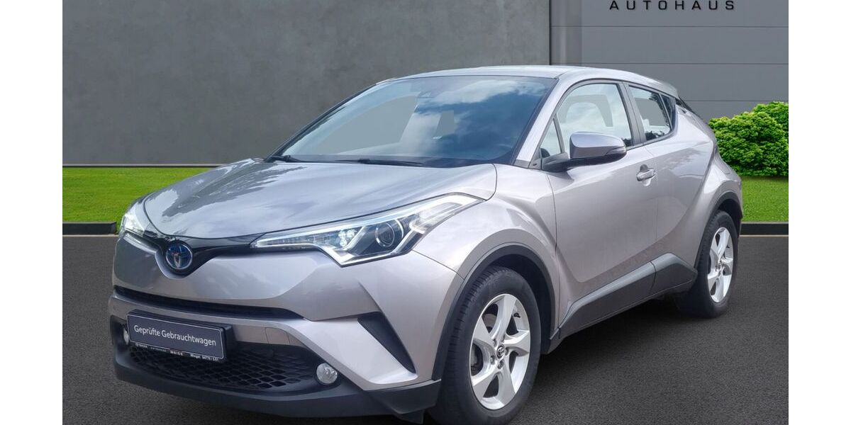 Toyota C-HR 61.884 km 17.900 &euro; Wingst 21789