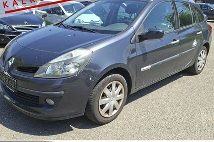 Renault Clio 119.199 km 2.485 &euro; Achern 77855