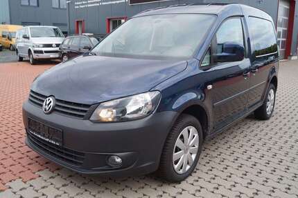 VW Caddy 208.000 km 8.900 € Künzell 36093