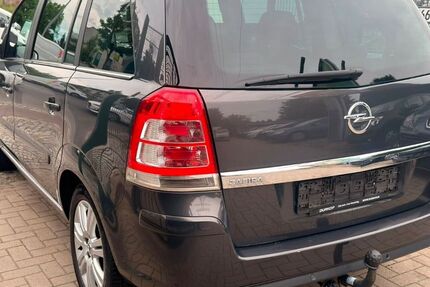 Opel Zafira 158.000 km 5.199 &euro; Berlin Weißensee-Pankow 13086
