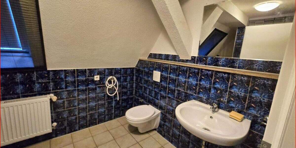 Doppelhaushälfte Altensteig - 5 Zimmer, 125 m&sup2;, 329.000&euro; | Angebot:25665822