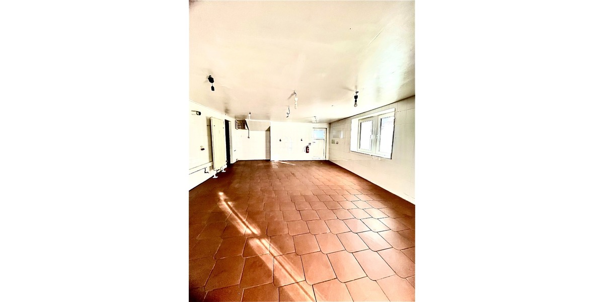 BüroLadenfläche im Ortskern von Enkenbach-Alsenborn zu verpachten. - Gewerbeobjekt Enkenbach-Alsenborn Alsenborn | Angebot:26249049