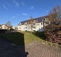 Dachgeschoßwohnung Michelau in Oberfranken - 3 Zimmer, 65 m&sup2;, 435&euro; | Angebot:26630833