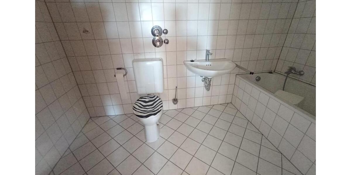 Etagenwohnung Mainz Gonsenheim - 3 Zimmer, 93 m&sup2;, 298.000&euro; | Angebot:27157669