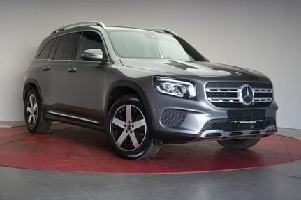 Mercedes GLB 220