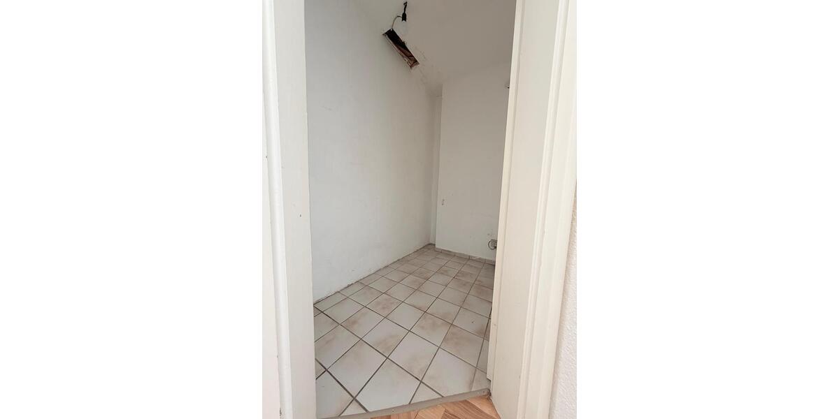 Etagenwohnung Damme - 4 Zimmer, 96 m&sup2;, 1.250&euro; | Angebot:26406026
