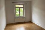 Gemütliche 3 Zimmer-Wohnung in einem äußerst gepflegten Haus im 3. OG, Tageslichtbad mit Dusche - EBK kann abgelöst werden - Studenten willkommen
