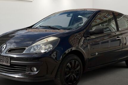Renault Clio 136.212 km 1.299 &euro; Berlin 12681