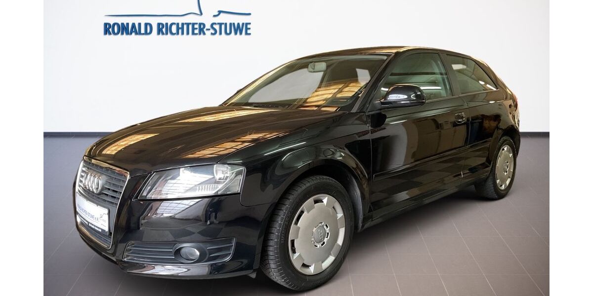 Audi A3 71.362 km 7.950 &euro; Hamburg 22087