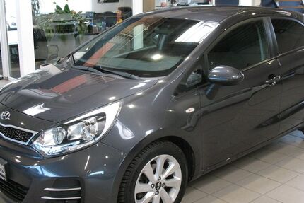 Kia Rio 57.200 km 10.990 € Dülmen 48249