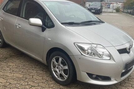 Toyota Auris 87.200 km 3.100 &euro; Ibbenbüren 49479