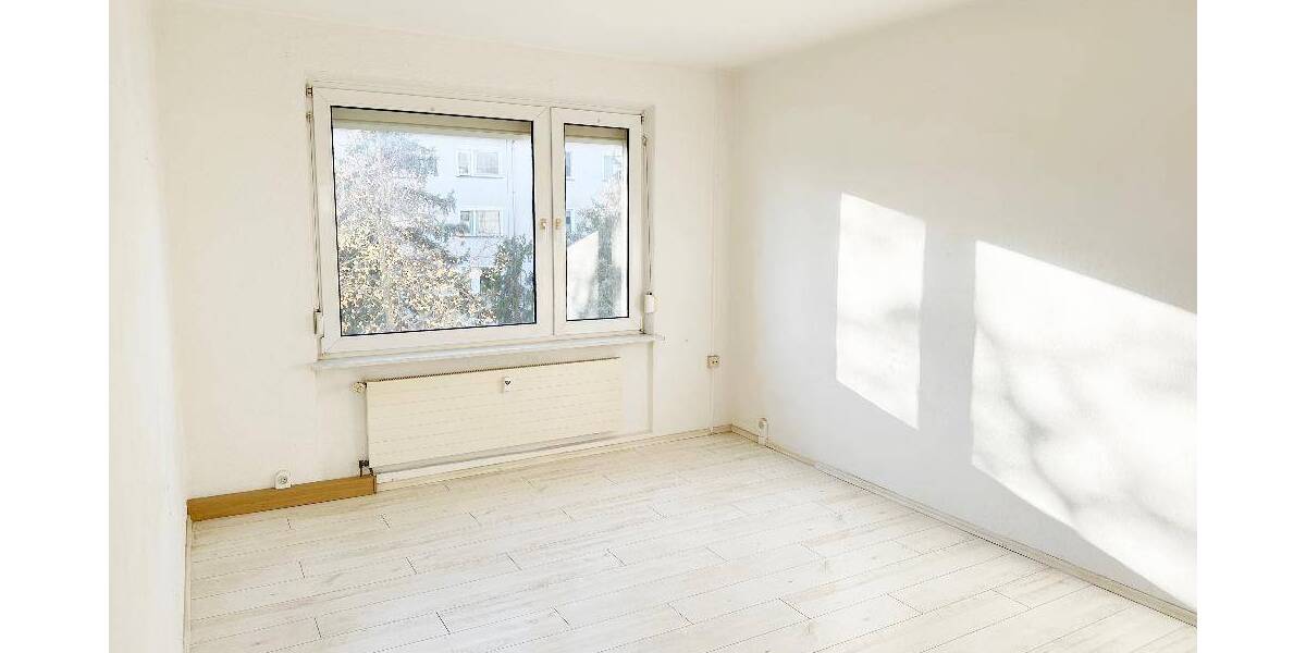 Etagenwohnung Zeithain - 3 Zimmer, 57 m&sup2;, 30.000&euro; | Angebot:25692162