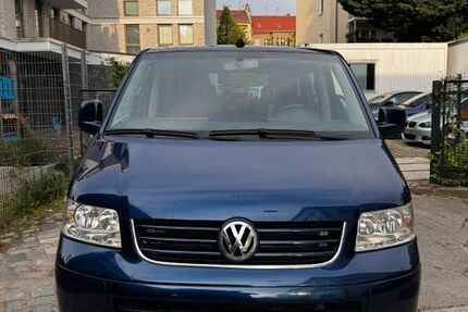 VW T5 Transporter 328.000 km 7.900 € Berlin 13187