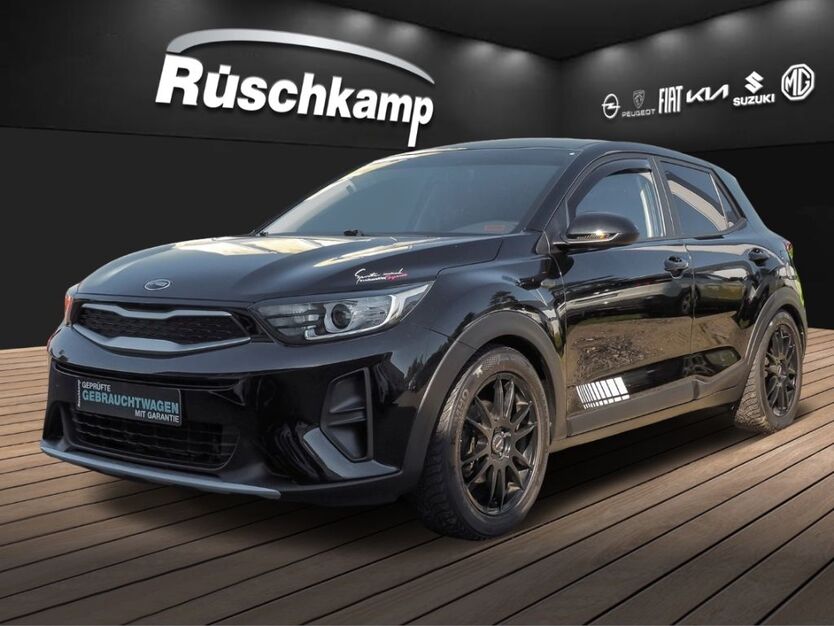 Kia Stonic 41.463 km 13.380 € Selm 59379