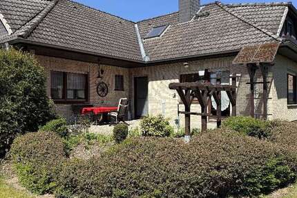 Haus Höfer Höfer - 7 Zimmer, 189 m&sup2;, 305.000&euro; | Angebot:20587091