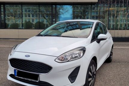 Ford Fiesta 84.000 km 7.500 &euro; Karlsruhe 76131