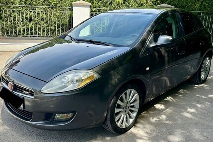 Fiat Bravo 170.000 km 1.700 &euro; München 81827